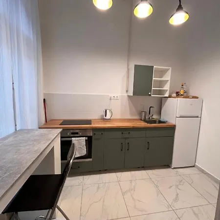 Calm, Artistic 9th Distric アパート ブダペスト